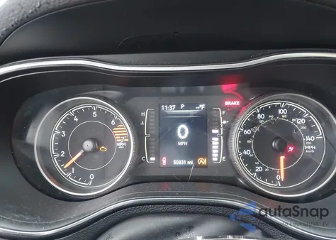 2019 Jeep Cherokee Latitude Fwd from USA, damaged, VIN 1C4PJLCB8KD222193